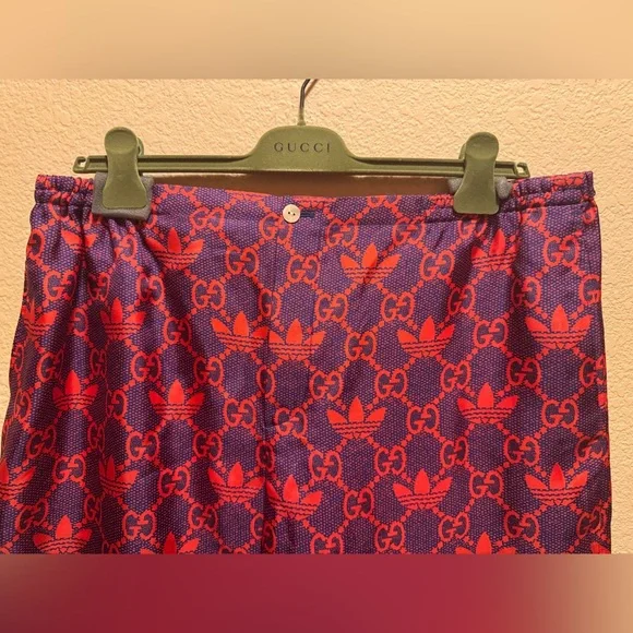 New Gucci x Adidas GG Maxi Logo Silk Shorts - Picture 2 of 9